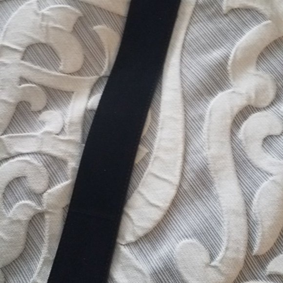 VALENTINO Wide Suede Belt - Picture 4 of 4